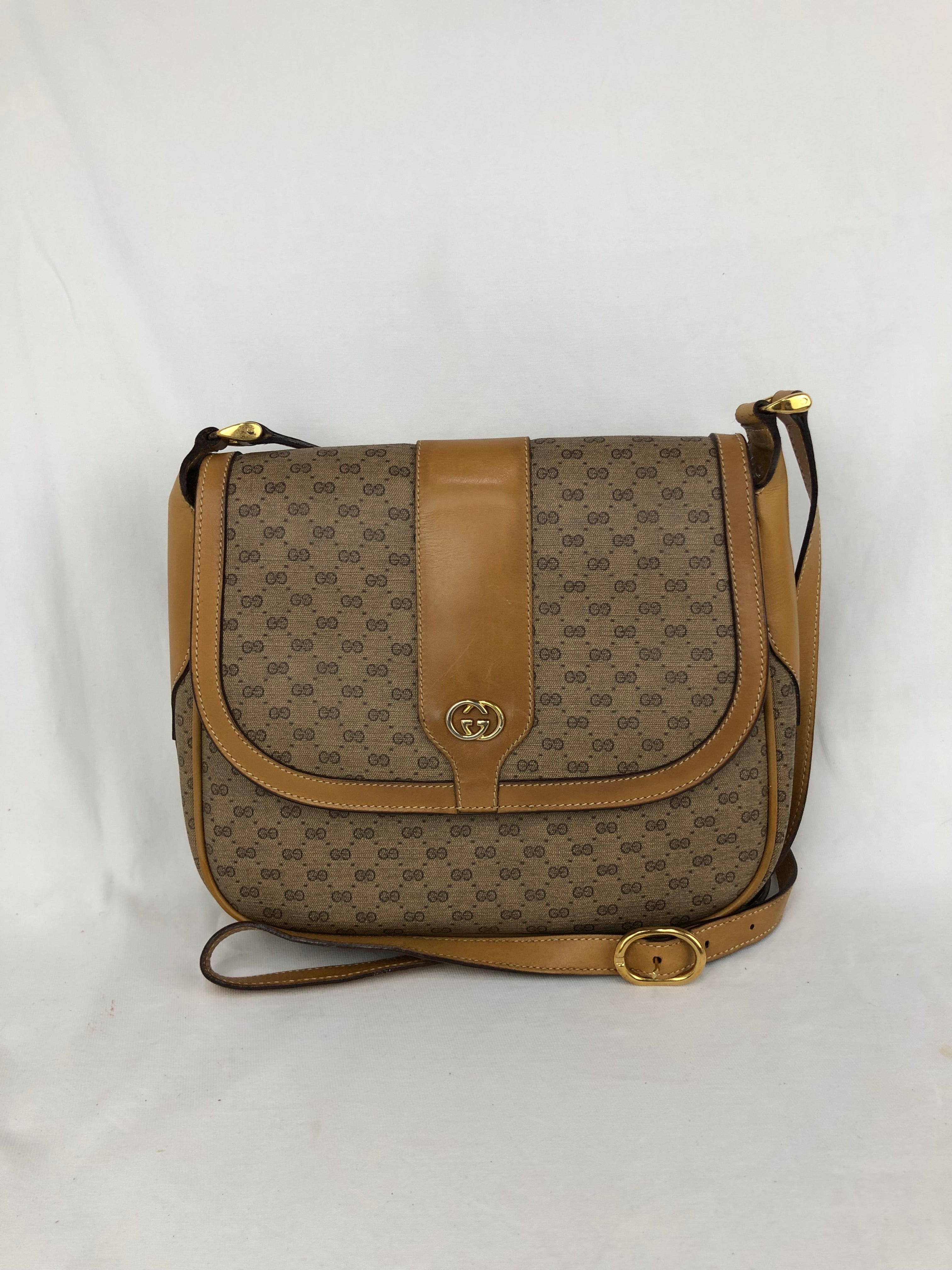 Purchases Gucci authentic vintage crossbody bag